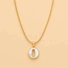Charger l'image dans la galerie, Collier Caresse de Nacre